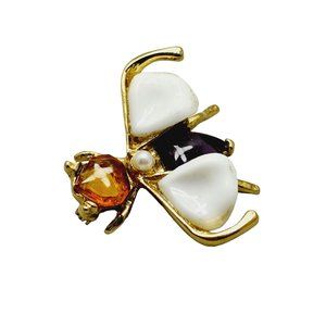 Vintage Unusual Milk Glass Heart Shaped Stoned Bug Fly Brooch (A1011)